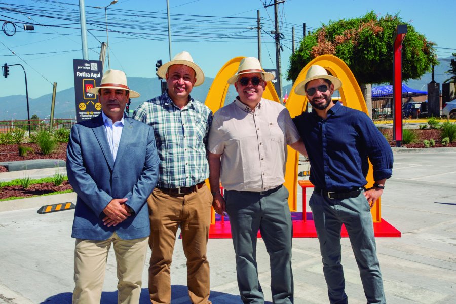  Carlos Garbarini, Andrés Vásquez, Rodrigo Fernández, Miguel González 