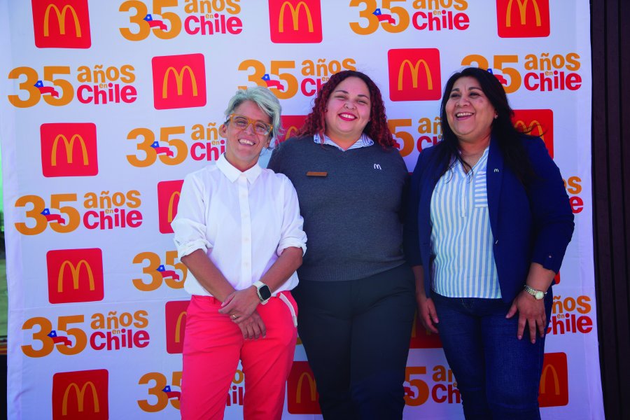 Loreto Álvarez, Fabiola Orellana, Blanca Sepúlveda 