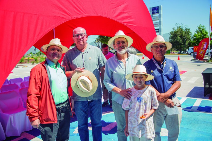 Marco Valdés, Ramón Lardiez, Nelson Castro, José Pablo Castro, JulioGutiérrez 